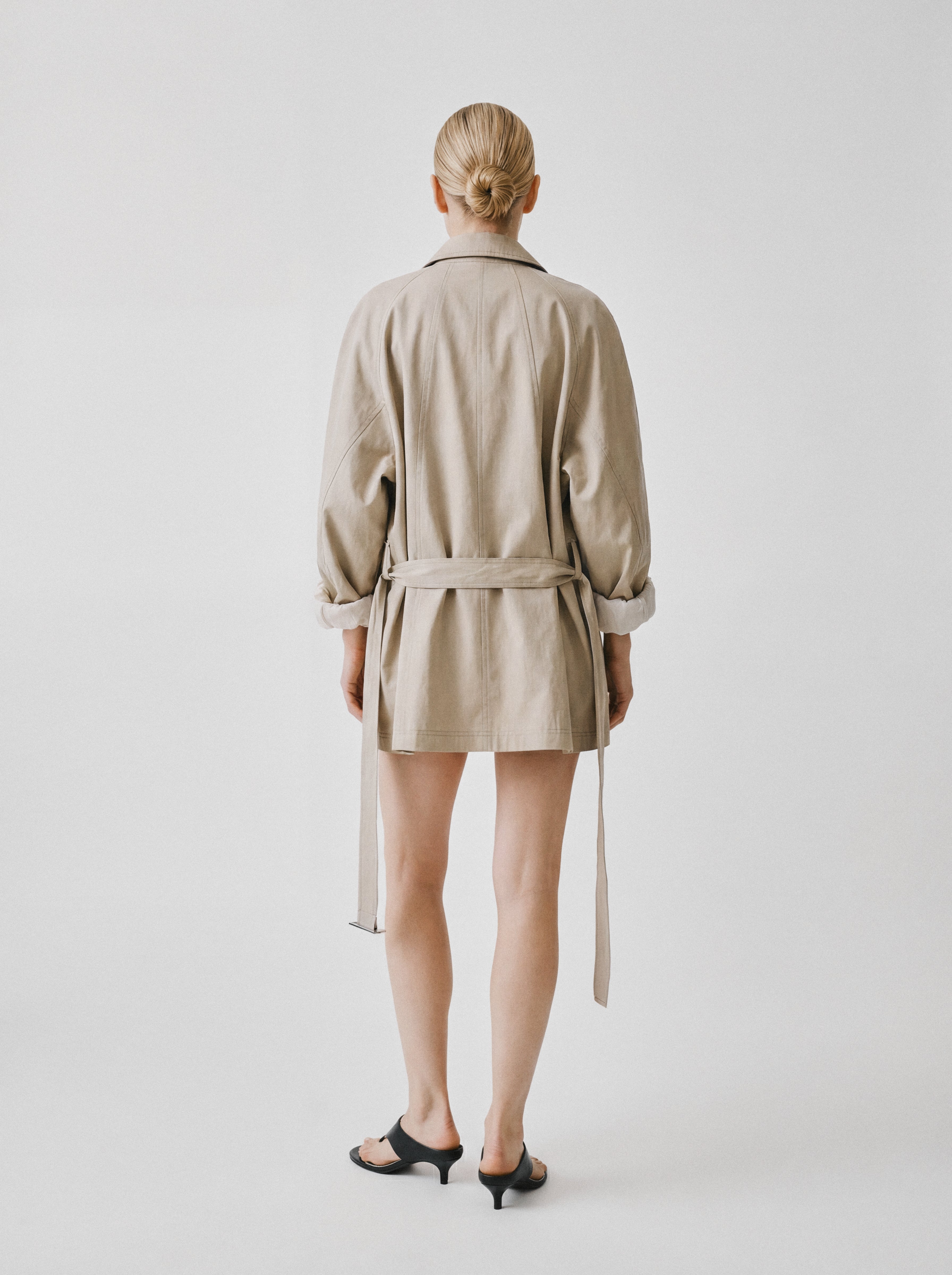 Relaxed Raglan Trench Jacket Beige
